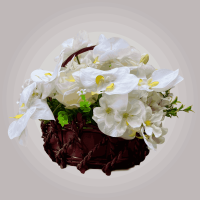 گل ارکیده سفید مصنوعی همراه سبد چوبی دسته دار